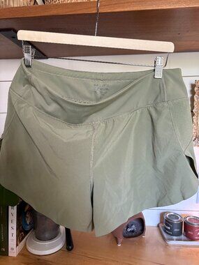 Athleta Olive Green Running Shorts – Size L